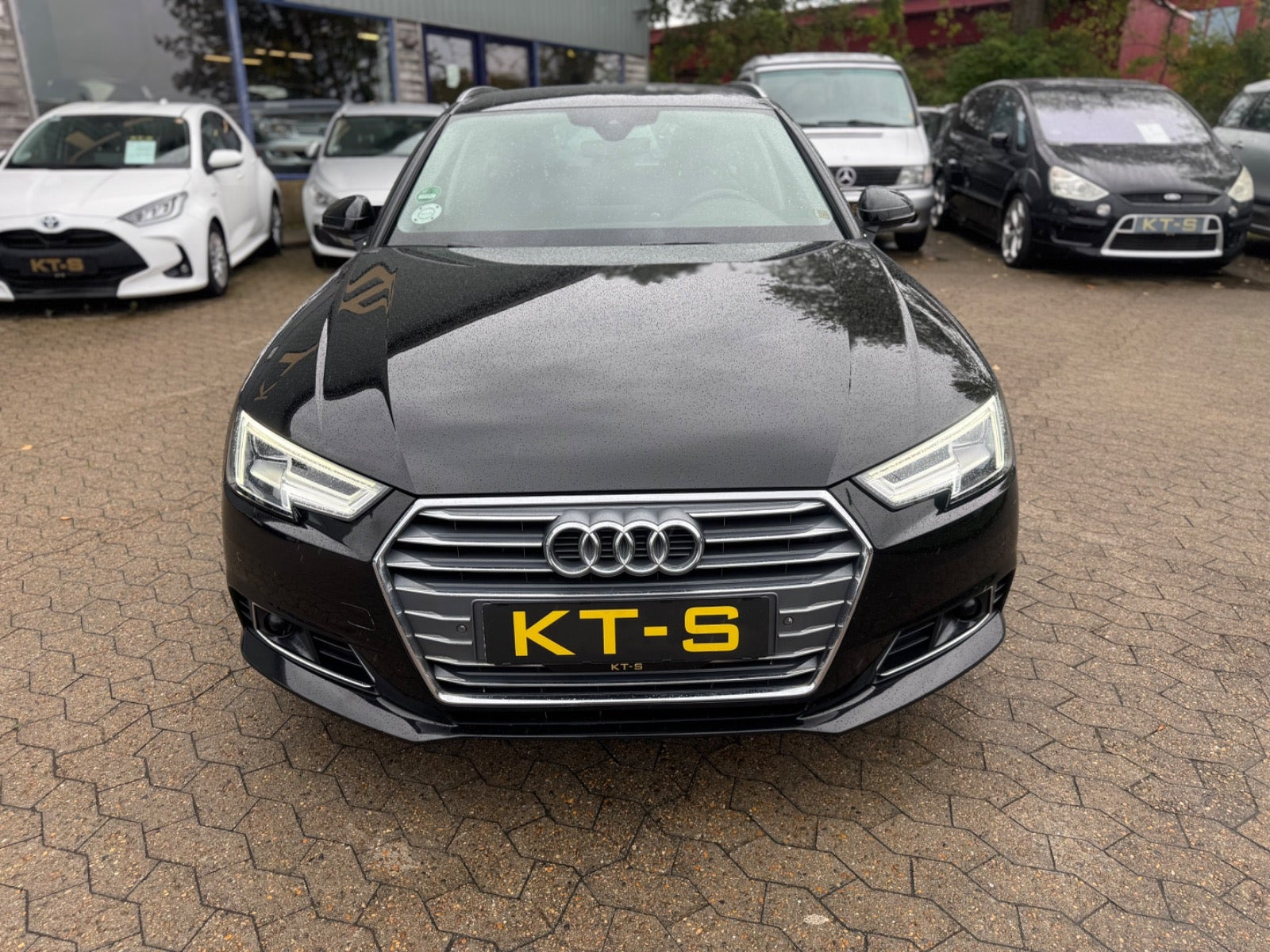 Sort Audi A4 fra 2018