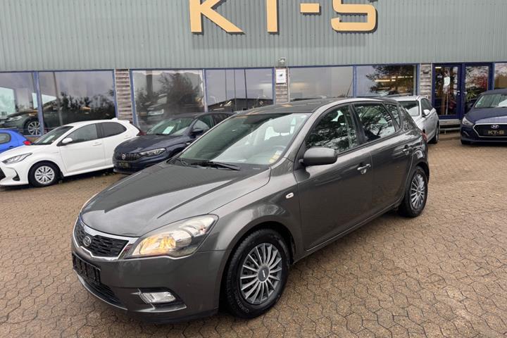undefined Kia Ceed fra 2012