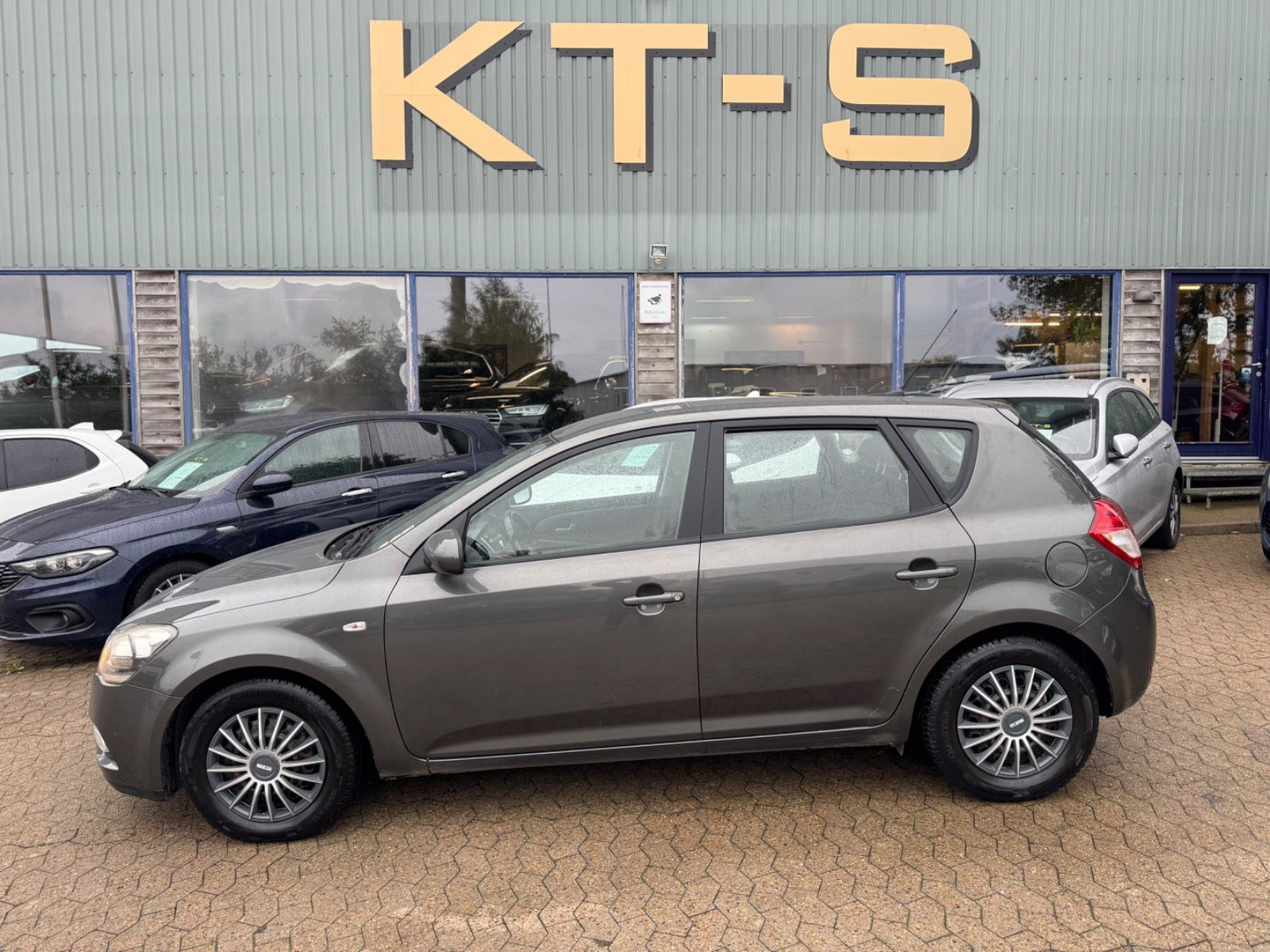 undefined Kia Ceed fra 2012