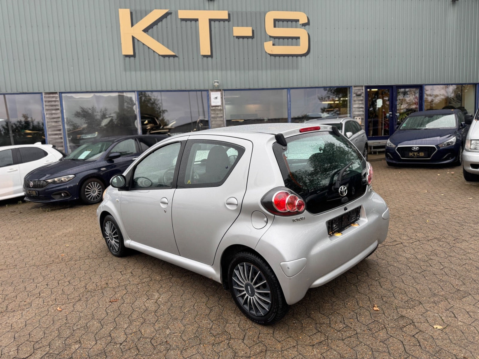undefined Toyota Aygo fra 2010