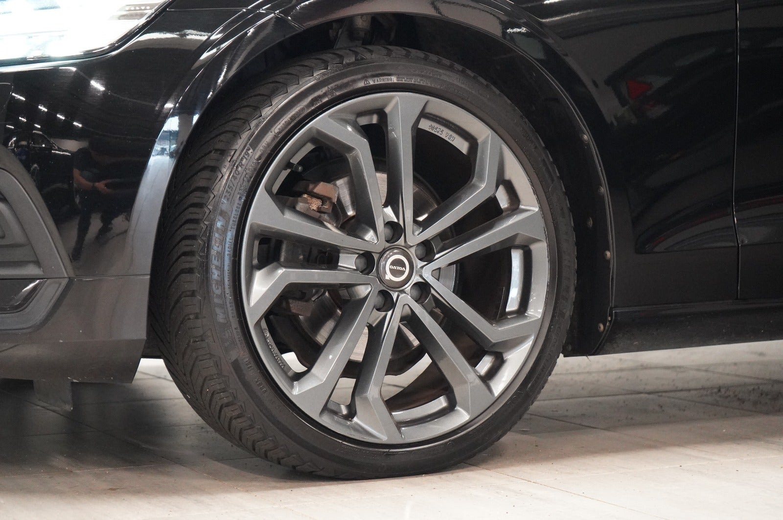 Sort Volvo V60 fra 2019