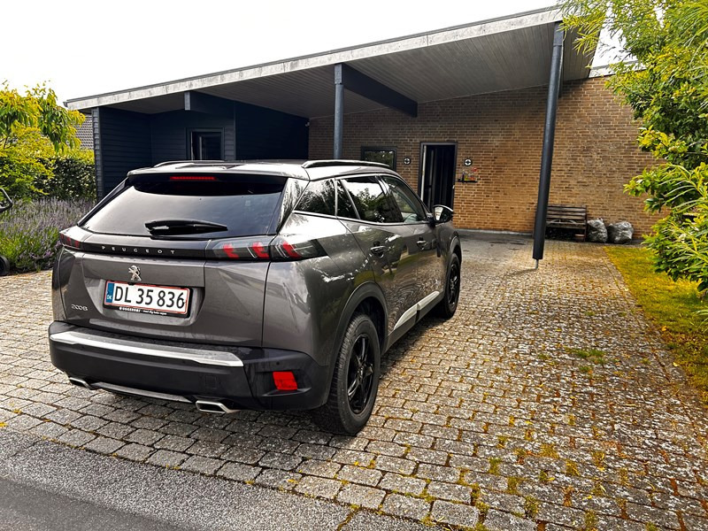 undefined Peugeot 2008 fra 2022