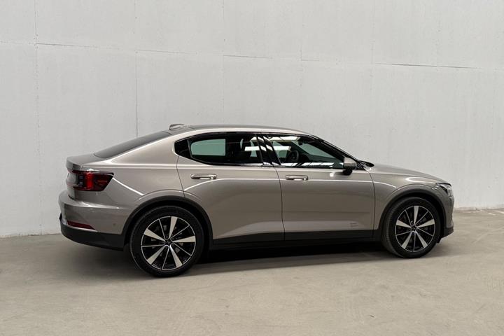 Orange Polestar 2 fra 2022