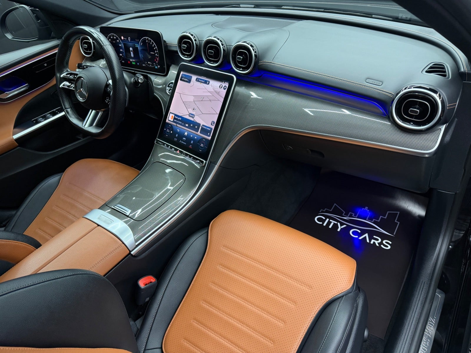 Sort Mercedes C300 e fra 2023