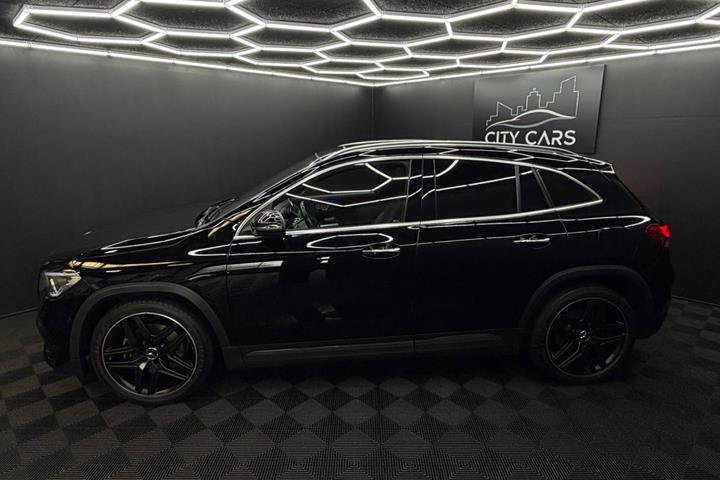 Sort Mercedes GLA220 d fra 2021