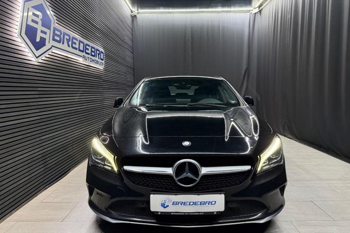 Sort Mercedes CLA200 d fra 2016