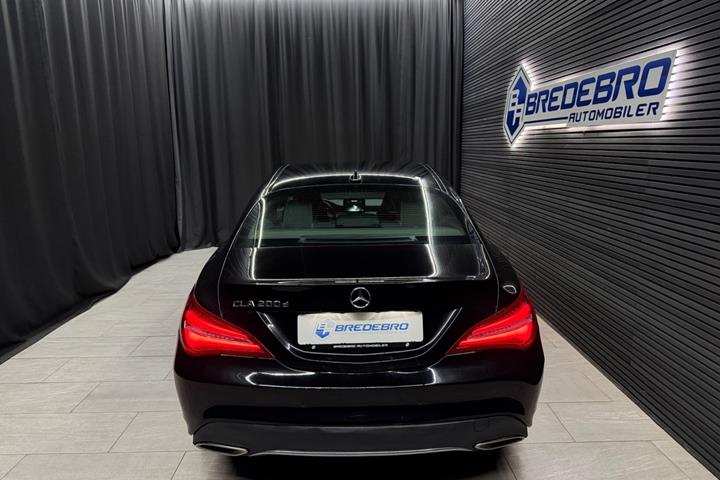 Sort Mercedes CLA200 d fra 2016