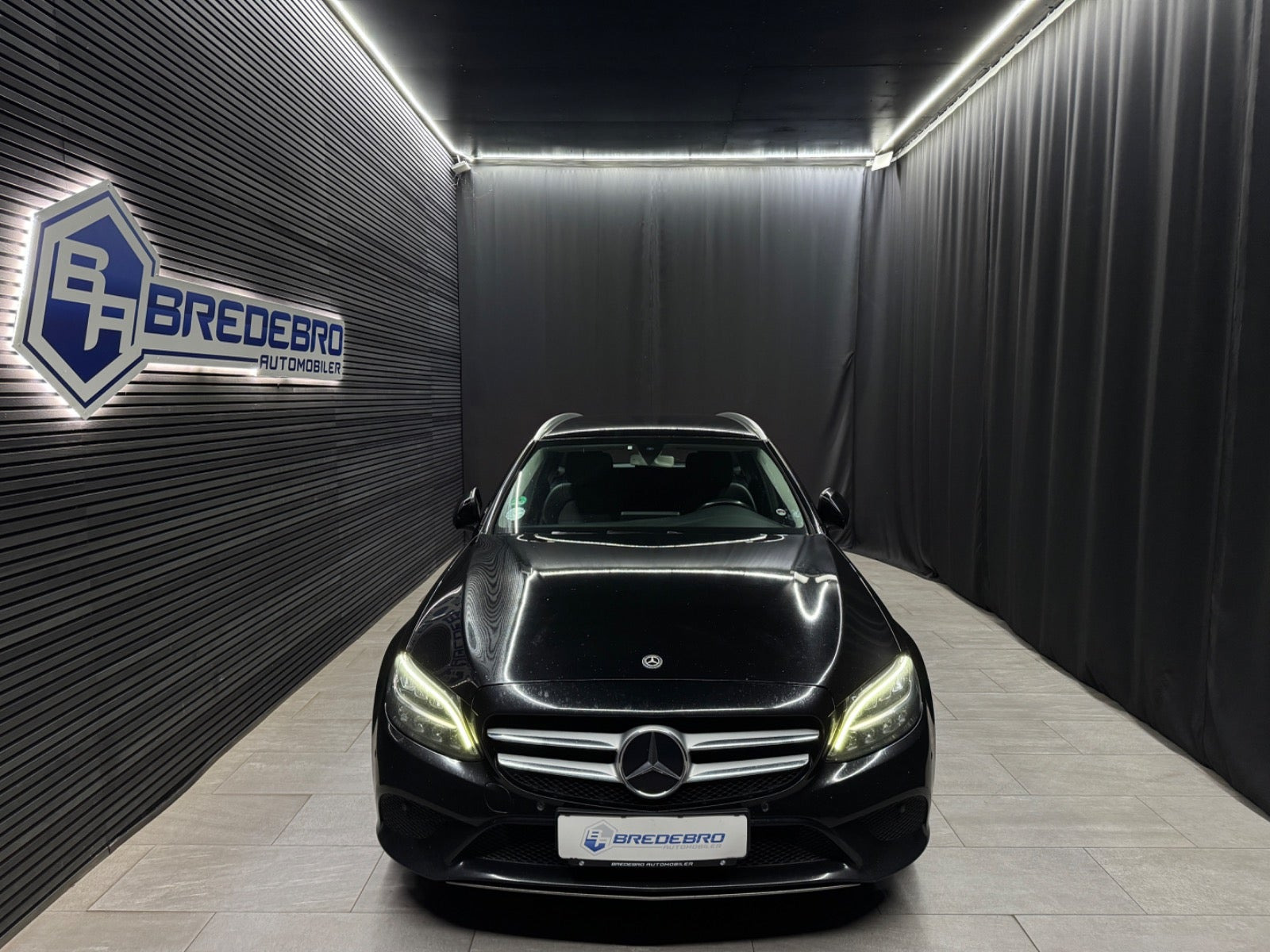 Sort Mercedes C220 d fra 2018