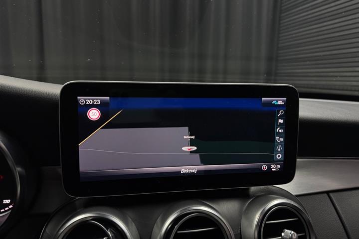 Sort Mercedes C220 d fra 2018