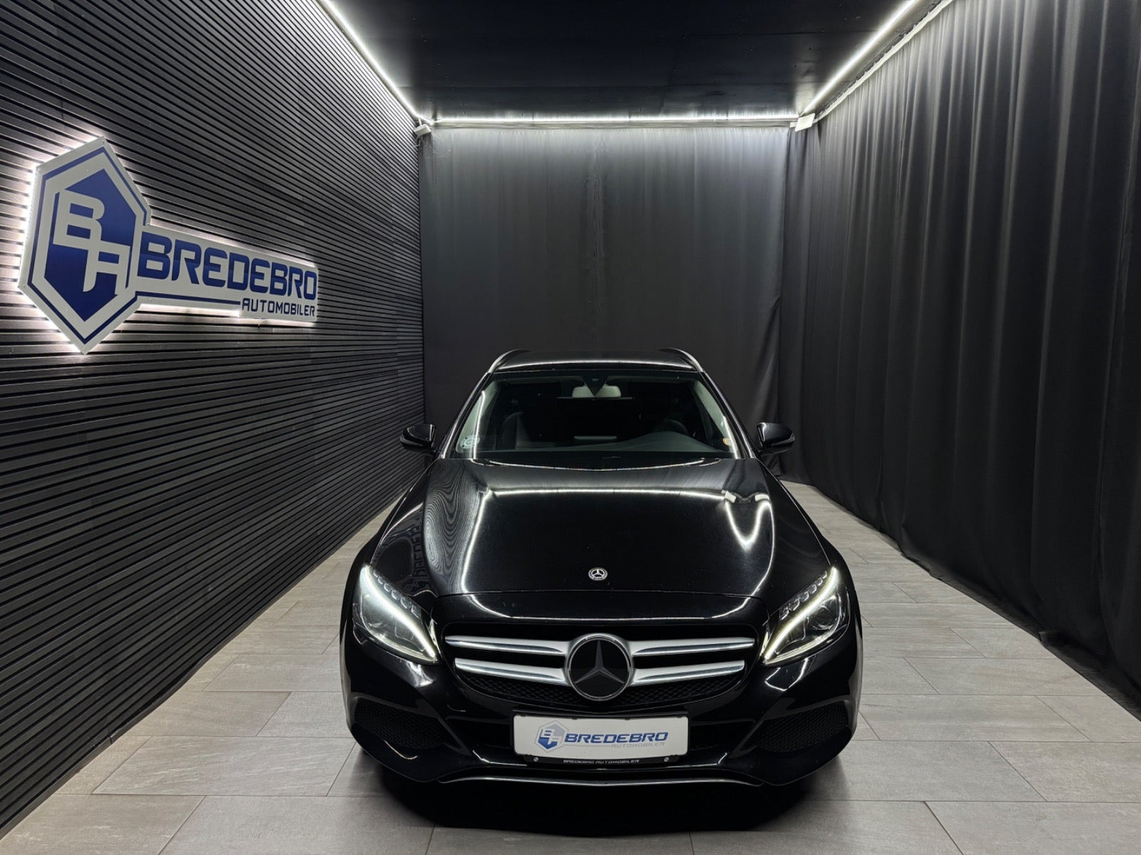 Sort Mercedes C220 d fra 2017