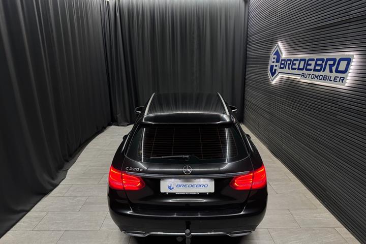 Sort Mercedes C220 d fra 2017