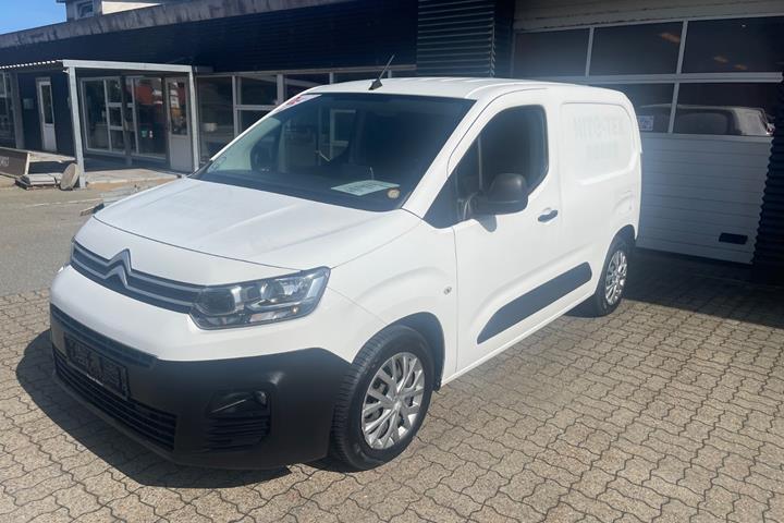 Hvid Citroën Berlingo fra 2019