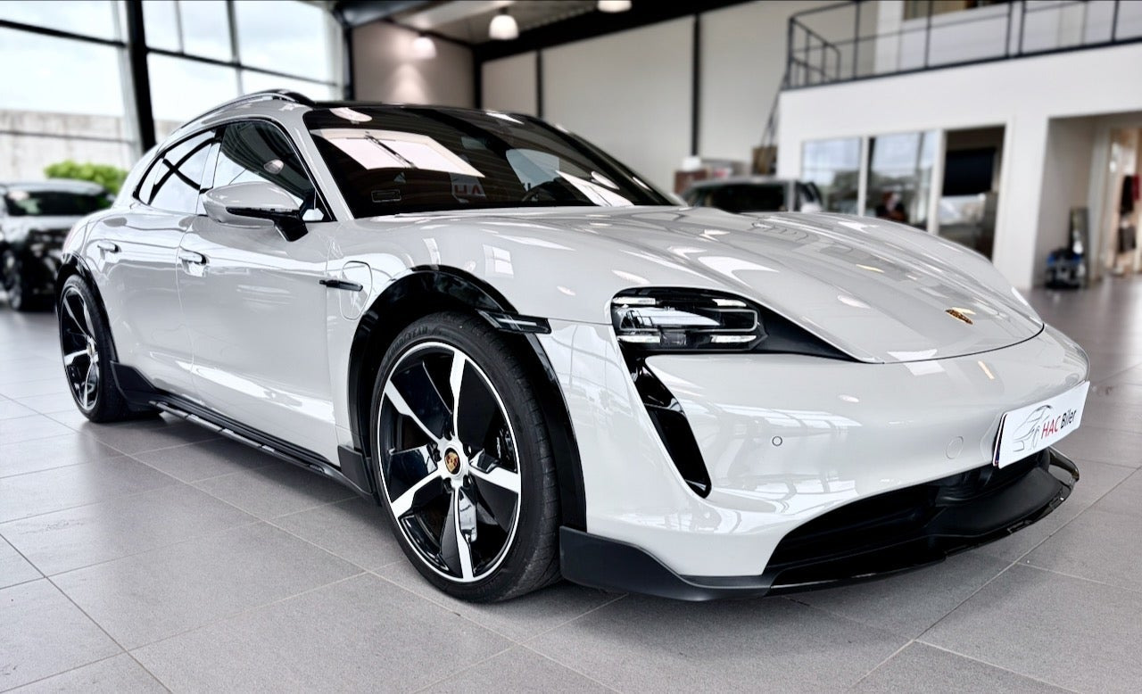 Grå Porsche Taycan 4S fra 2023