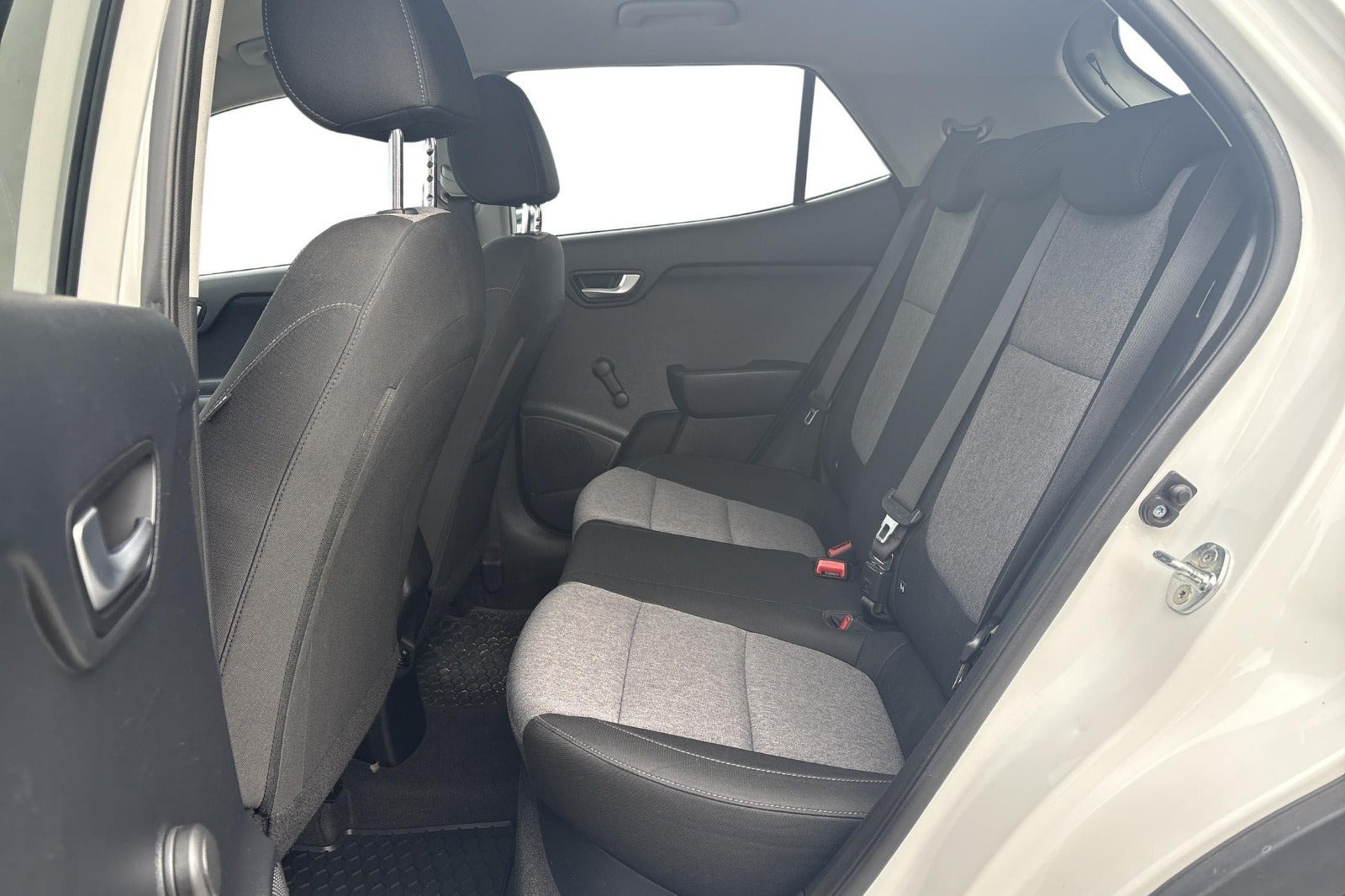 Hvid Kia Stonic fra 2019