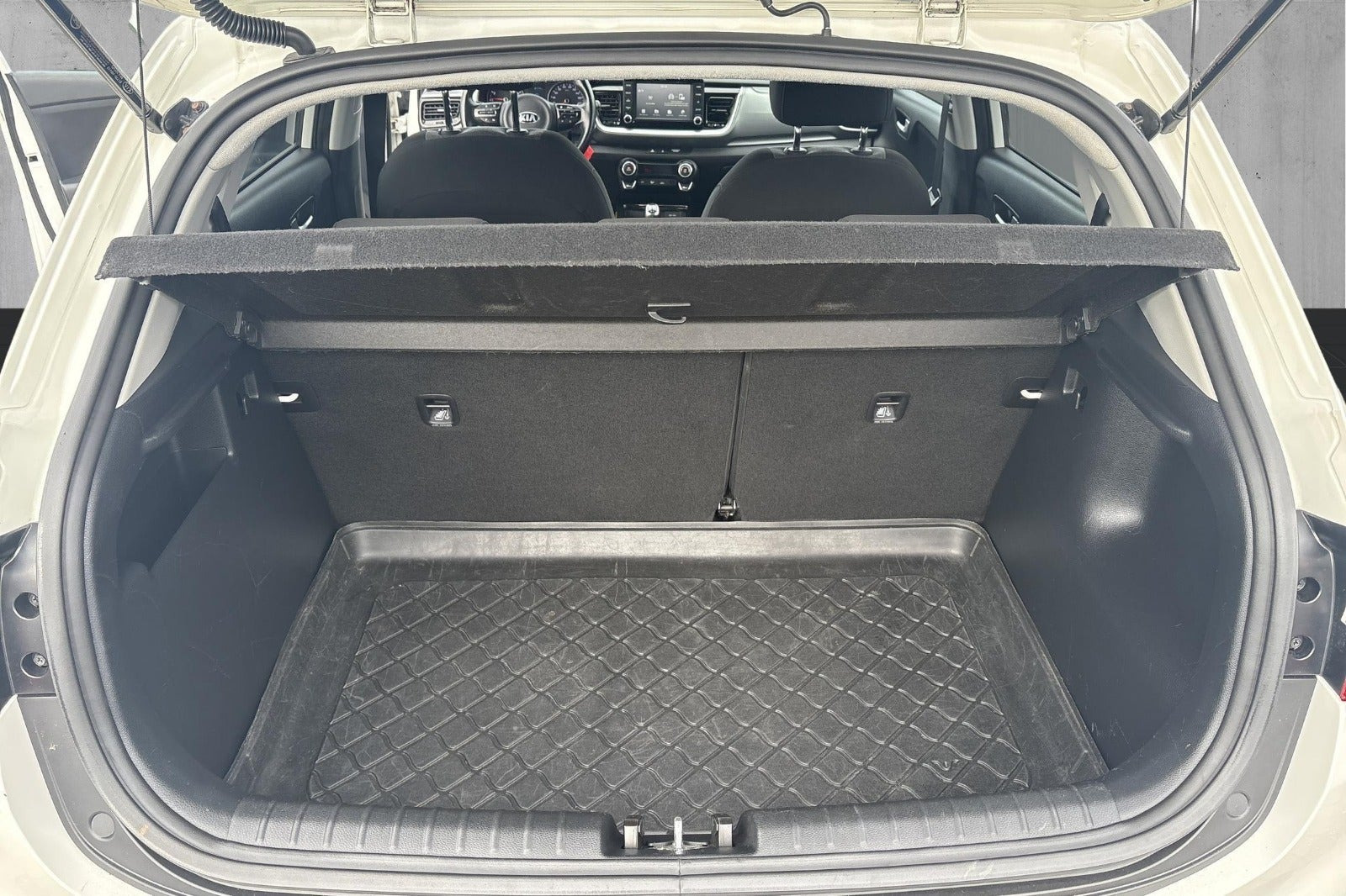 Hvid Kia Stonic fra 2019