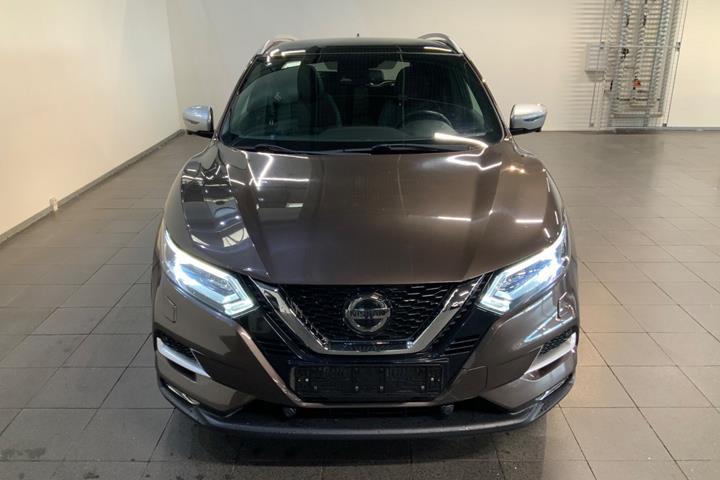 Brun Nissan Qashqai fra 2018