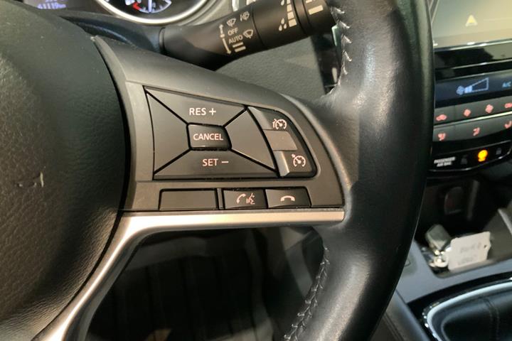 Brun Nissan Qashqai fra 2018