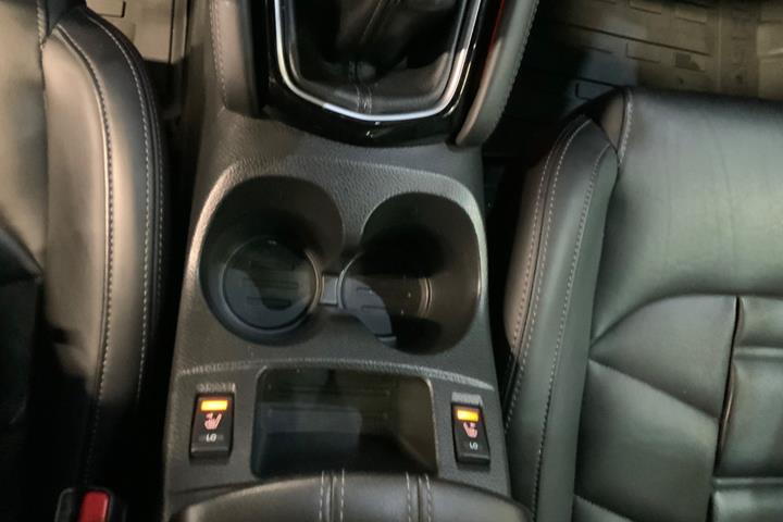 Brun Nissan Qashqai fra 2018