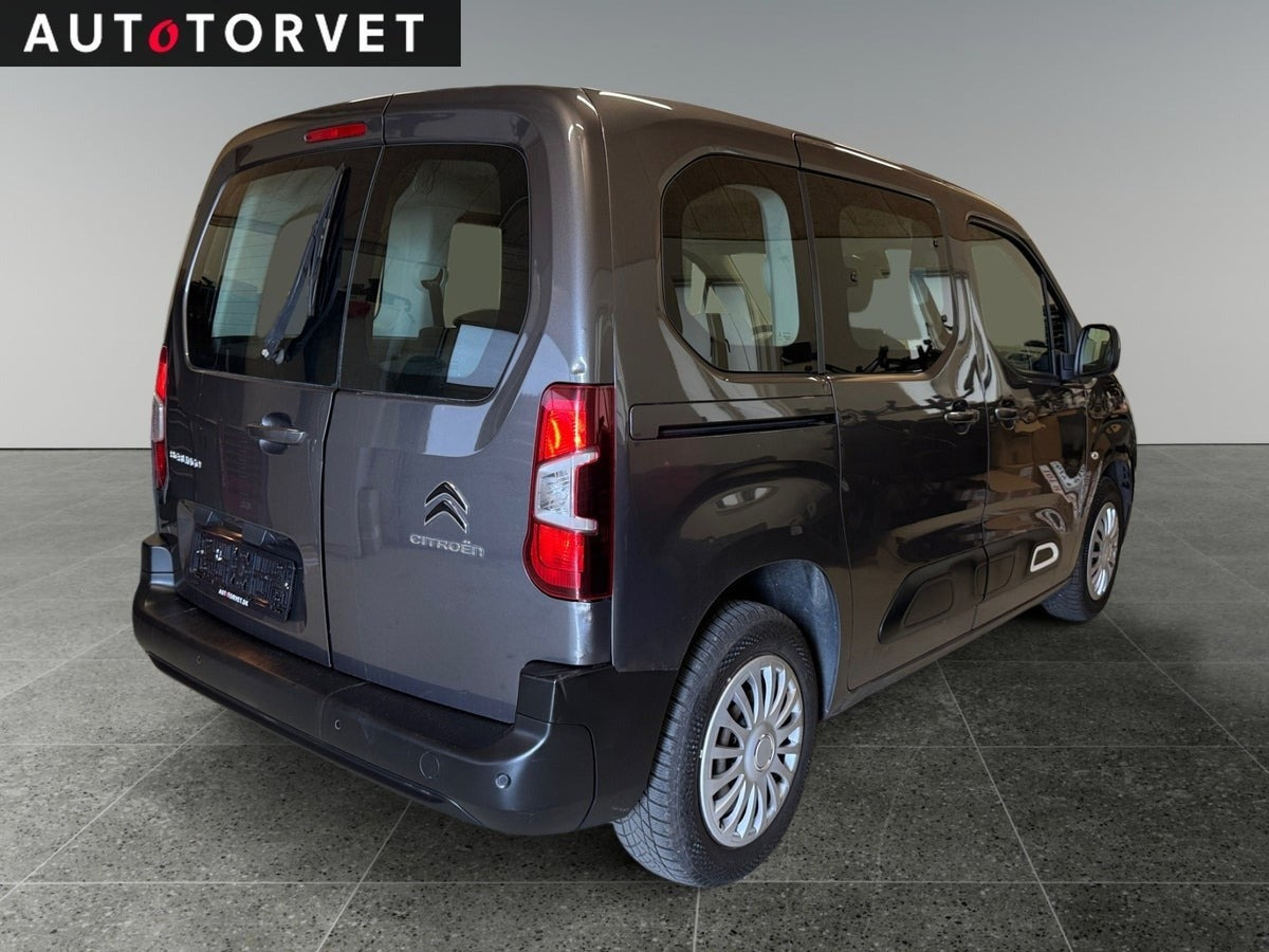 Sort Citroën Berlingo fra 2020