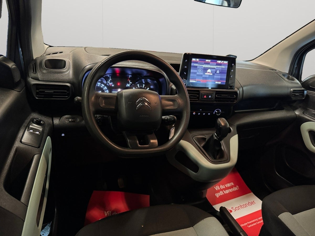 Sort Citroën Berlingo fra 2020