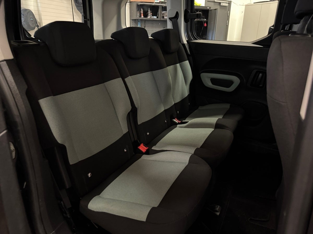 Sort Citroën Berlingo fra 2020