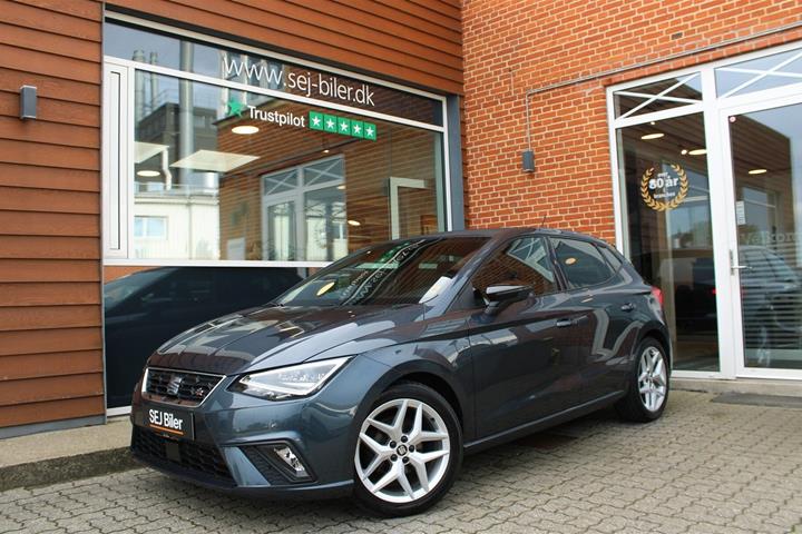 Grå Seat Ibiza fra 2020