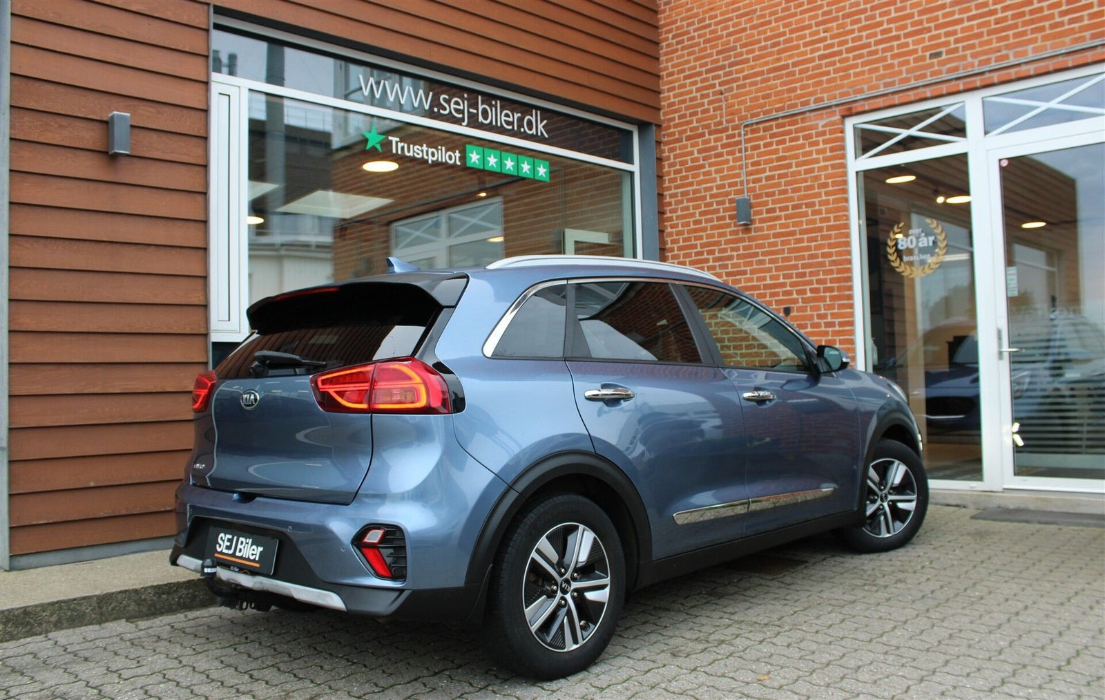 Blå Kia Niro fra 2019