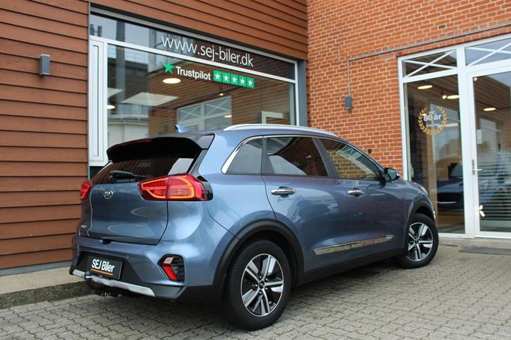 Blå Kia Niro fra 2019
