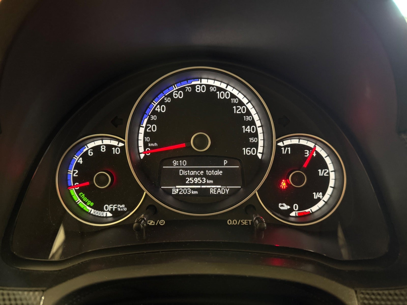 Hvid VW E-UP! fra 2023