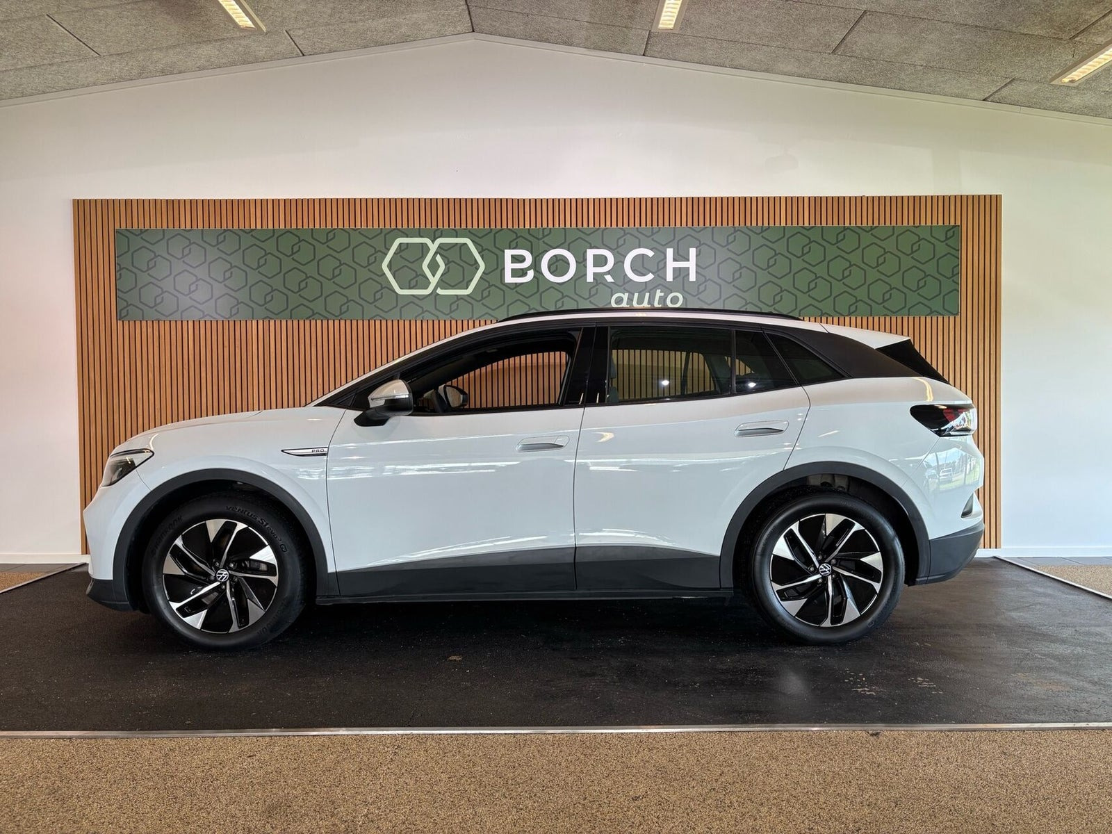 Hvid VW ID.4 fra 2021