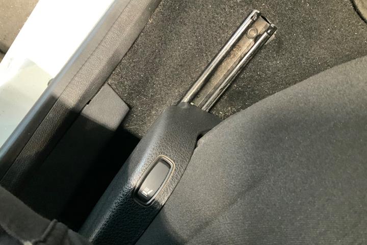 Hvid Dacia Lodgy fra 2017