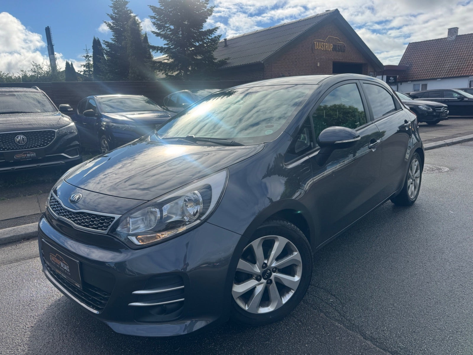 undefined Kia Rio fra 2015
