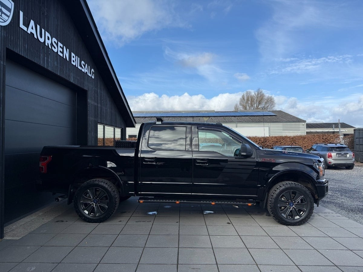 Sort Ford F-150 fra 2018