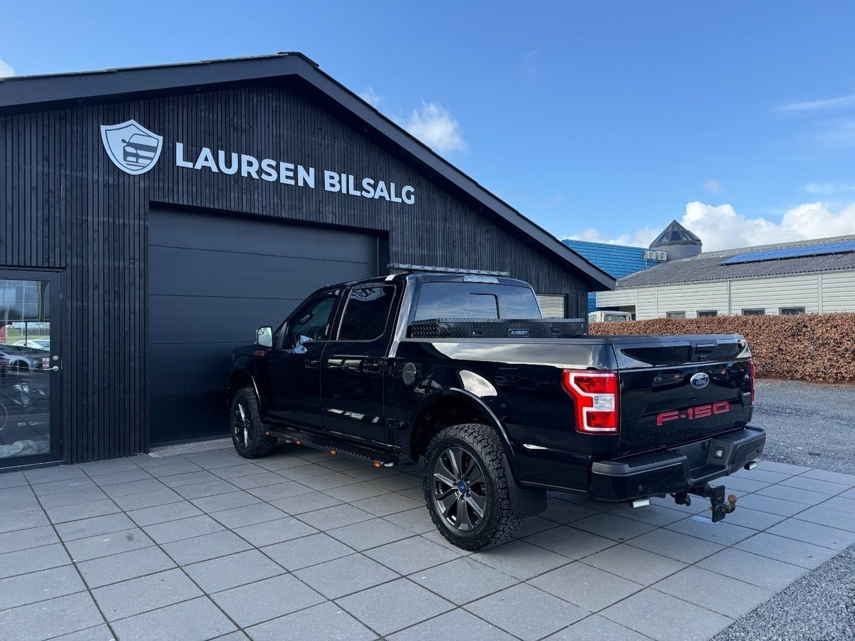 Sort Ford F-150 fra 2018