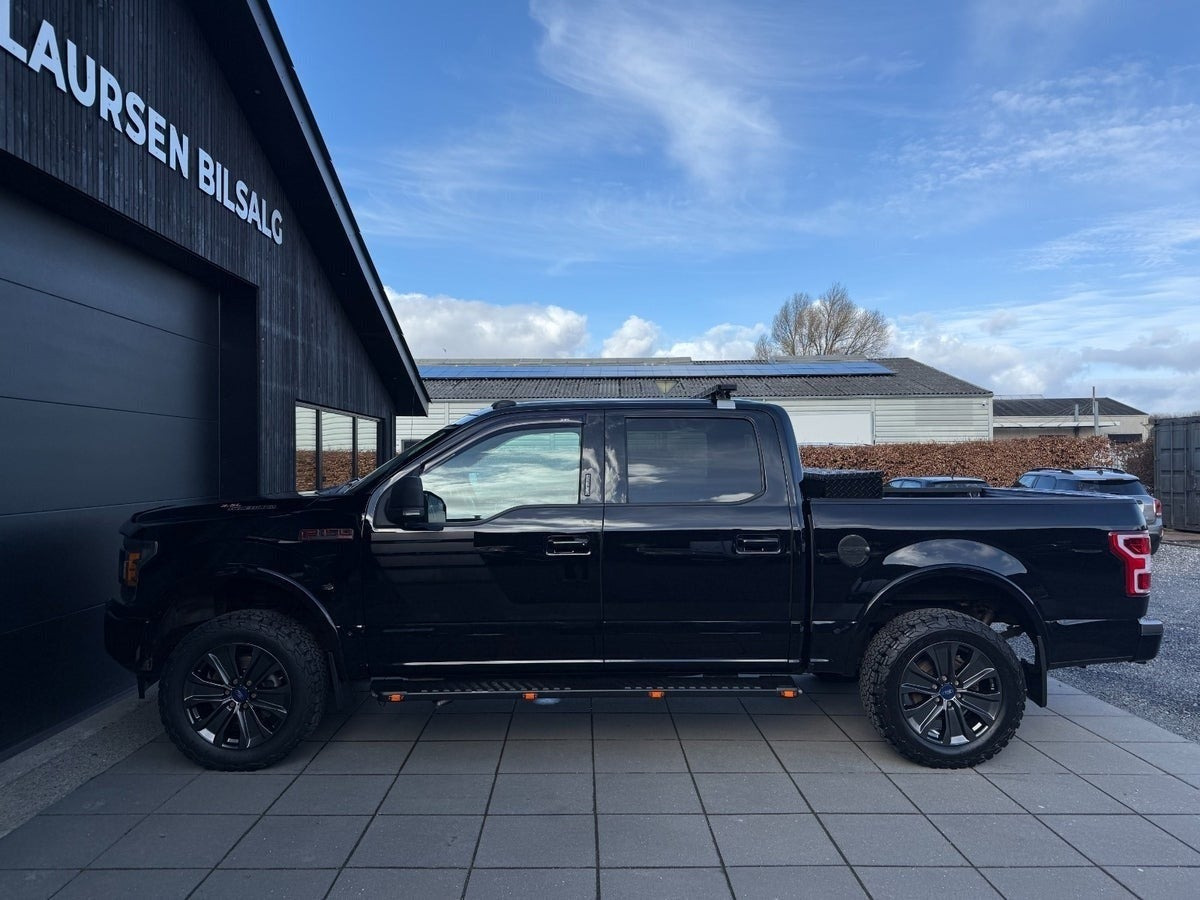 Sort Ford F-150 fra 2018