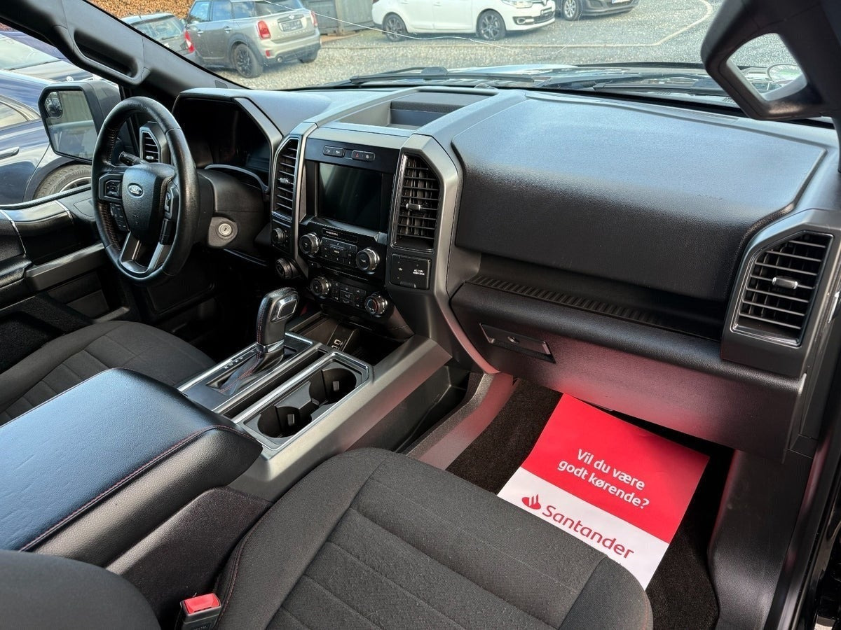 Sort Ford F-150 fra 2018