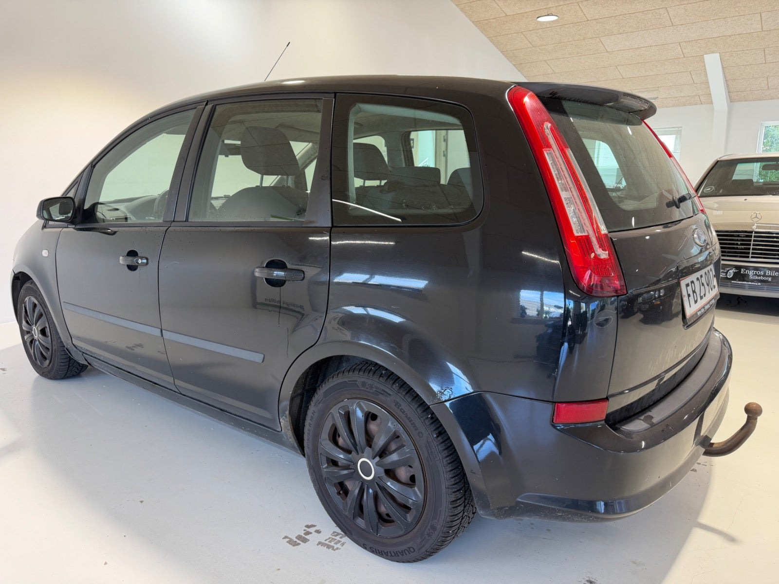 Sort Ford C-MAX fra 2007