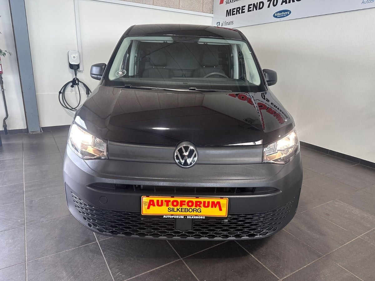 Sort VW Caddy fra 2023