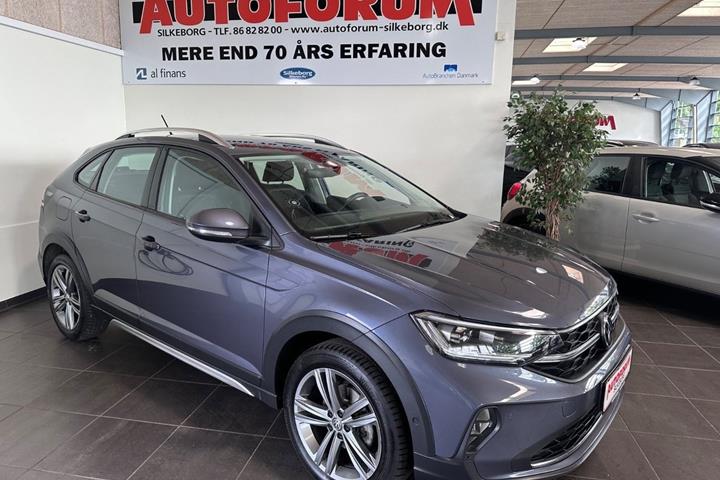 Grå VW Taigo fra 2022