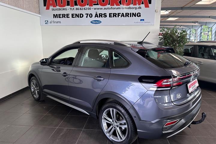 Grå VW Taigo fra 2022