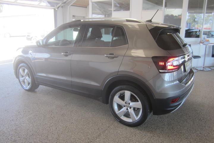 Grå VW T-Cross fra 2020
