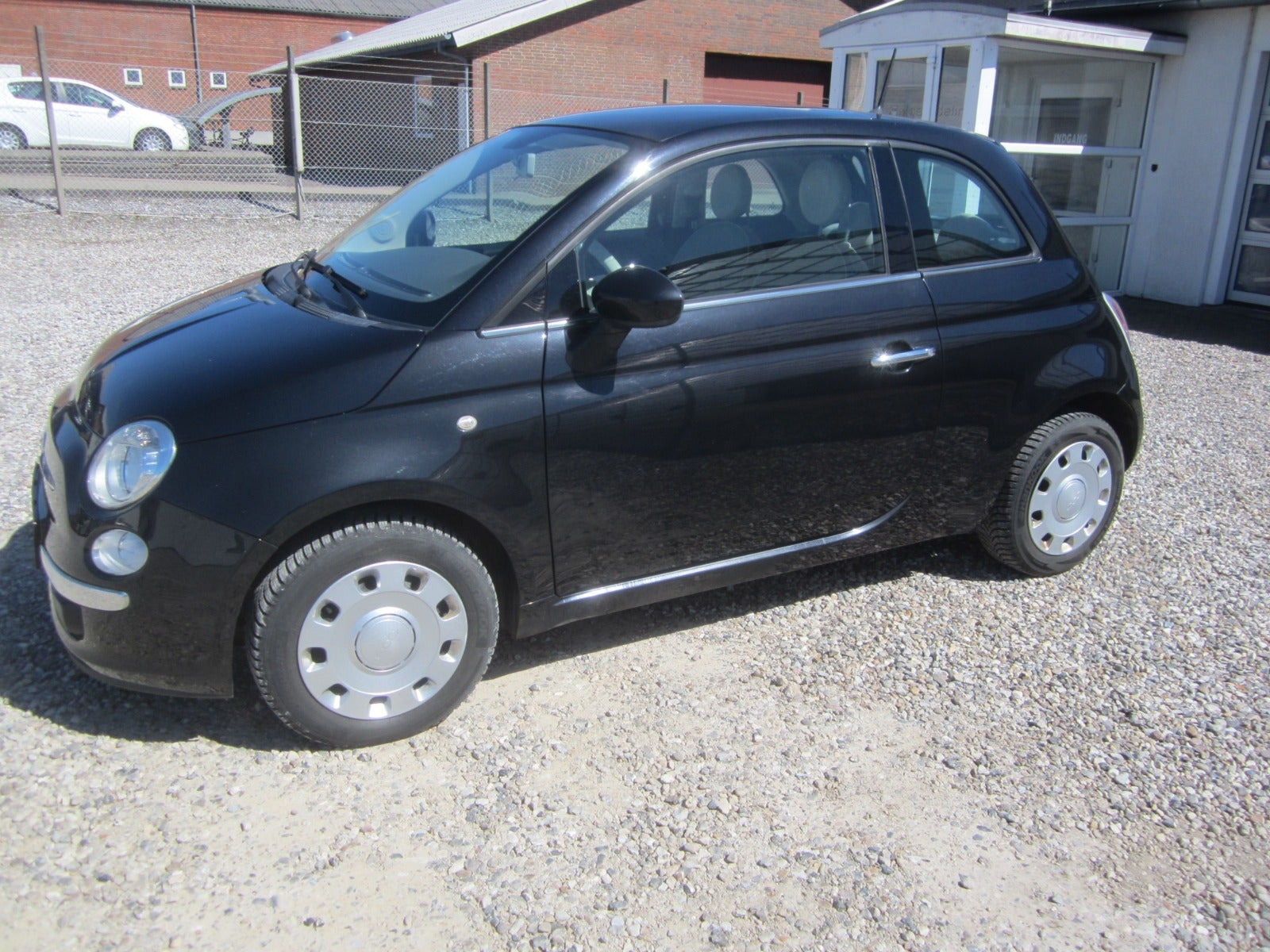 Sort Fiat 500 fra 2008