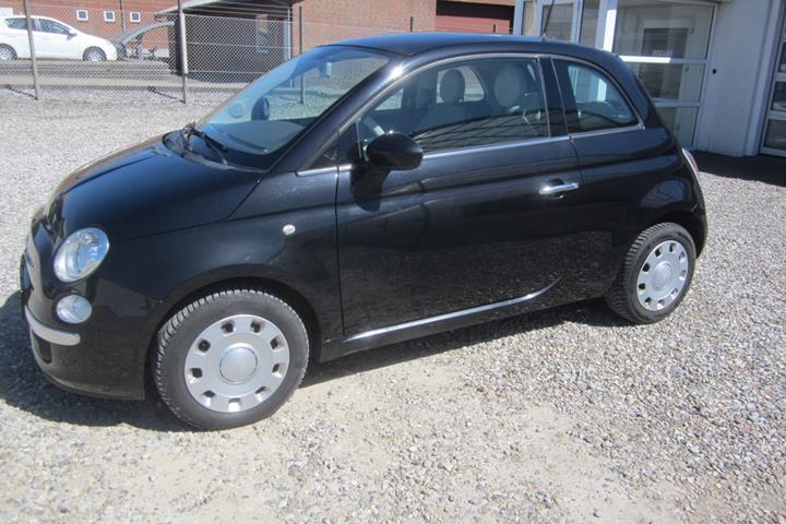 Sort Fiat 500 fra 2008