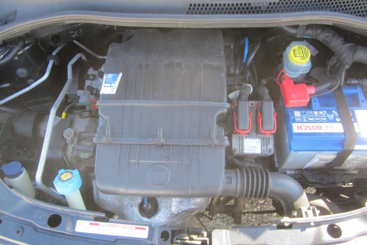 Sort Fiat 500 fra 2008