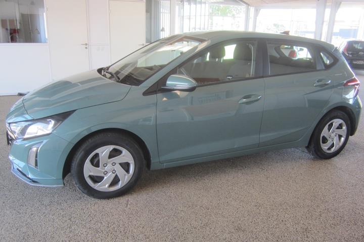 Grøn Hyundai i20 fra 2024