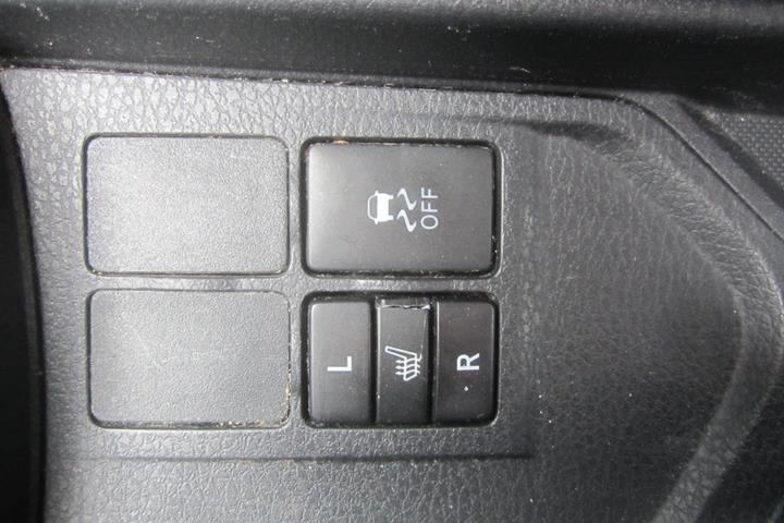 Blå Toyota Yaris fra 2019