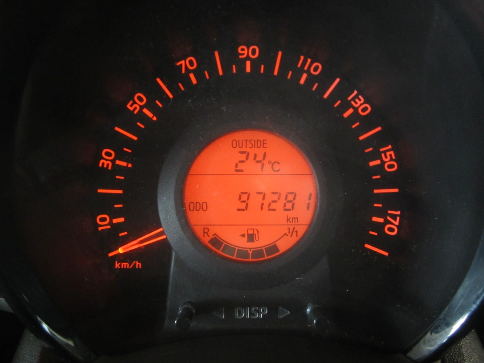 Grå Toyota Aygo fra 2015