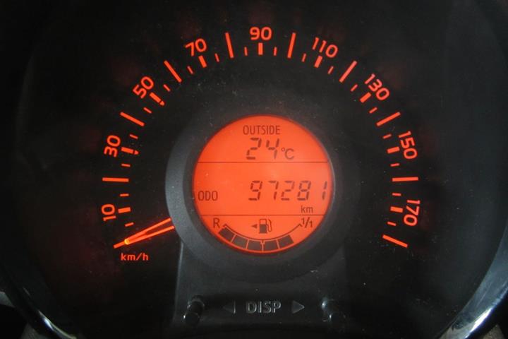 Grå Toyota Aygo fra 2015