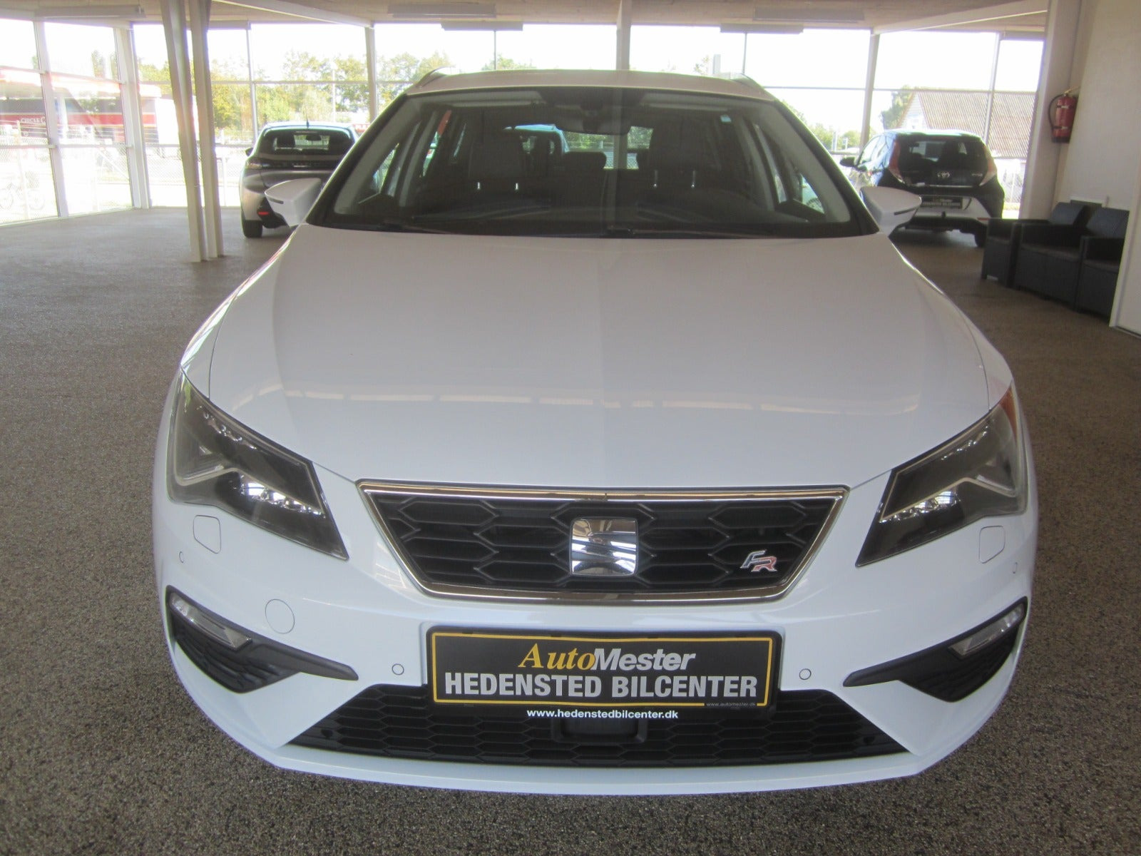 Hvid Seat Leon fra 2019