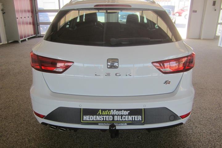 Hvid Seat Leon fra 2019